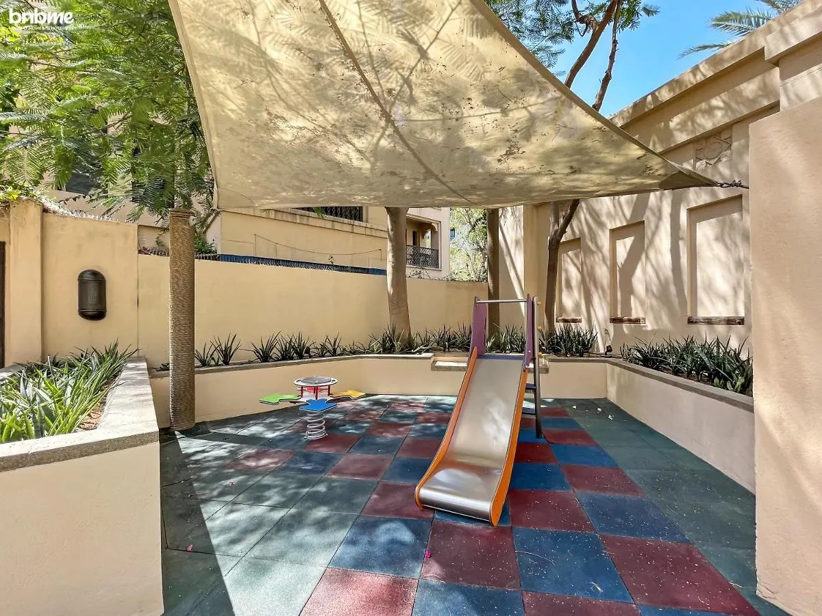 Bnbmehomes - Gorgeous 1-Br - Downtown Dubai - 203 0*,  United Arab Emirates
